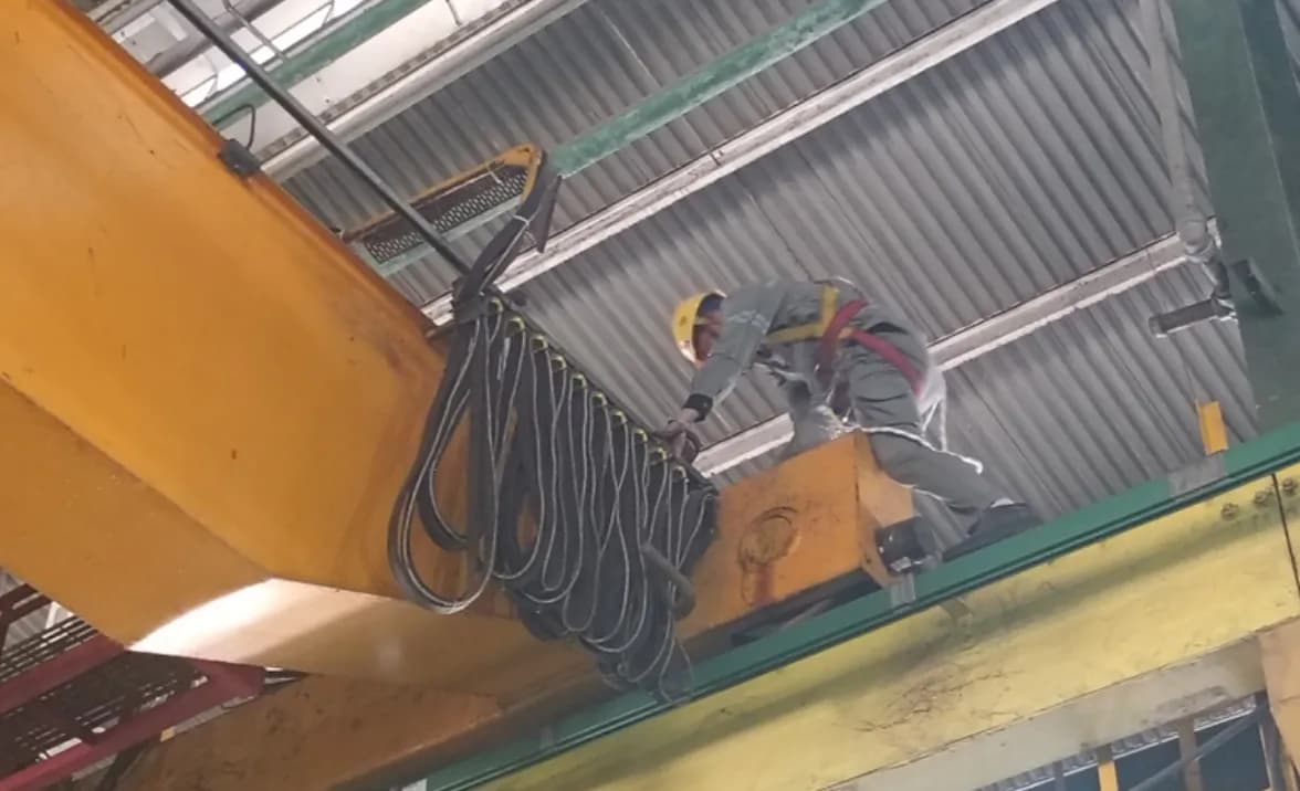 Riksa Uji Overhead Crane 14 Ton PT Pupuk Kujang gallery 4