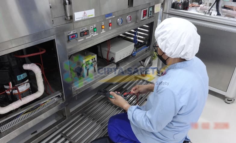 Dokumentasi pemeriksaan dan pengujian Mesin Cooling Tunnel CTU 04 PT. Paragon Technology & Innovation