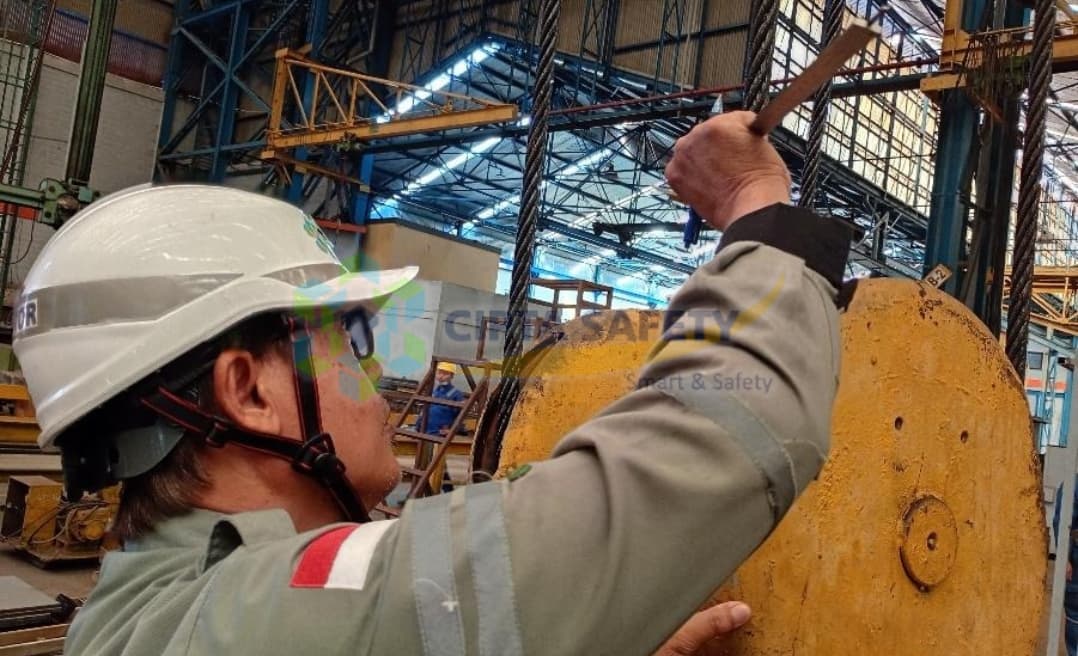 Riksa Uji Overhead Crane Demag 25 Ton – PT PAL Indonesia gallery 2