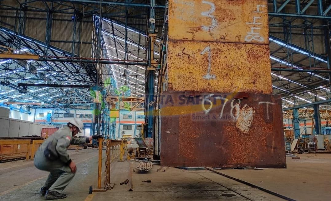 Riksa Uji Overhead Crane Demag 32 Ton – PT PAL Indonesia gallery 4